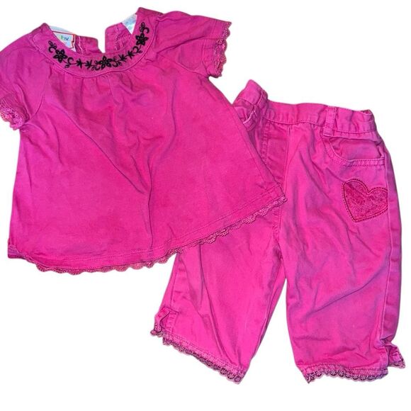 Girls size 18 months outfit - Picture 1 of 1